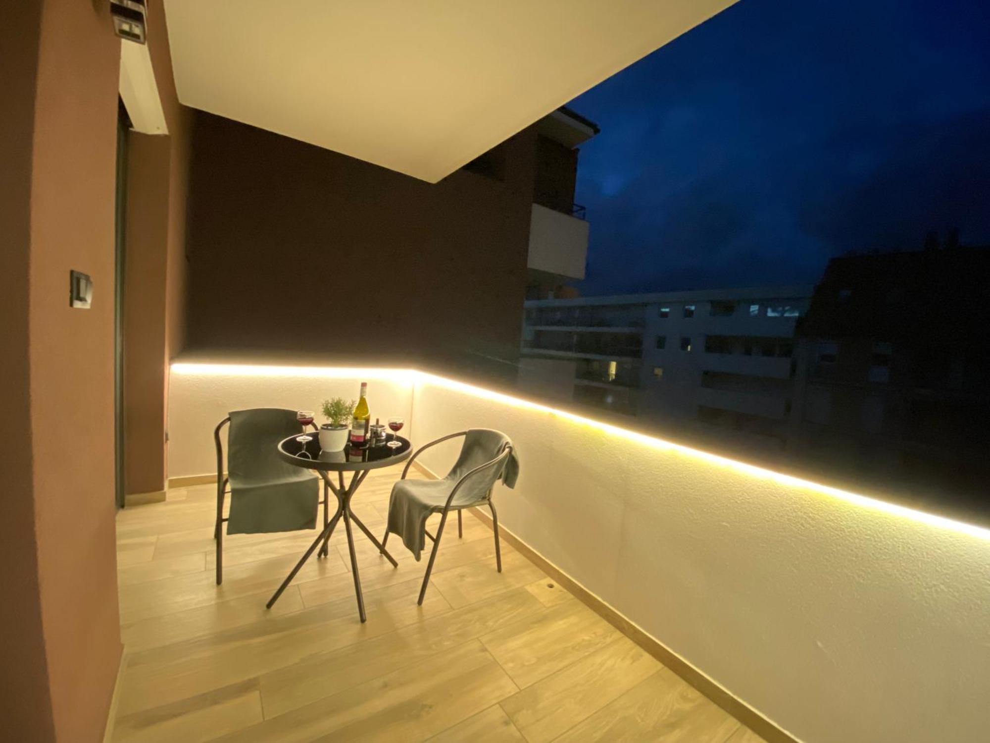 T27 Apartments Free Parking Ingyenes Zart Parkolo Дьёр Экстерьер фото
