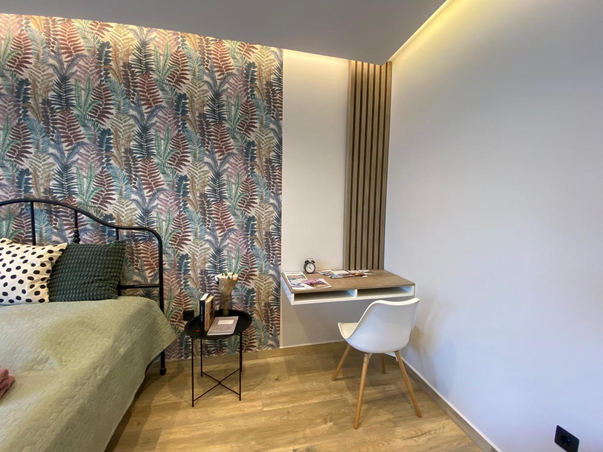 T27 Apartments Free Parking Ingyenes Zart Parkolo Дьёр Экстерьер фото